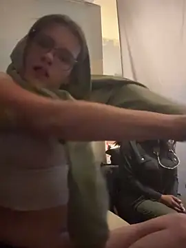 mystery916 online show from April 16, 2:34 am