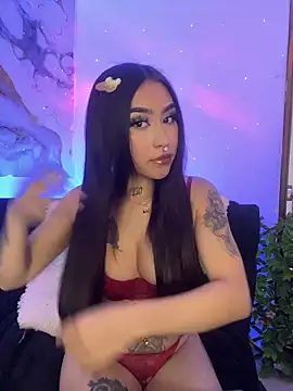 NATHASHA EC online show from April 7, 1:57 pm