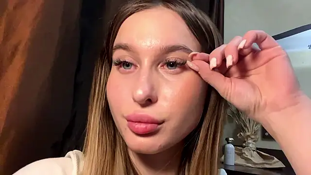 FrancieSteinbaugh online show from March 10, 6:34 pm