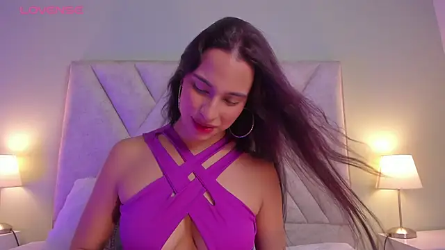 nova silk online show from May 8, 8:32 pm