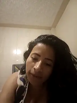 Mamihoy online show from March 11, 9:50 pm