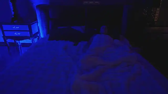 LittleJulii online show from July 24, 2:09 am