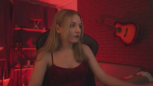 ViolaMore online show from July 8, 7:38 pm
