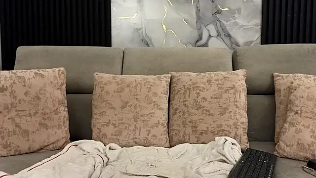 megan vg online show from April 25, 3:31 am