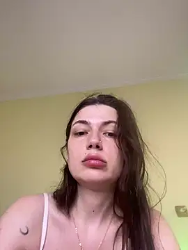 Cutee Erika online show from June 11, 12:35 pm