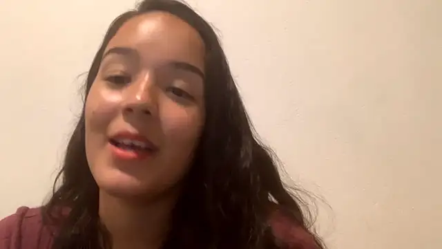 KyongCrumbliss online show from March 12, 10:56 pm