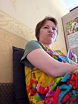  LOLA-LOLA  online show from May 15, 2:09 pm