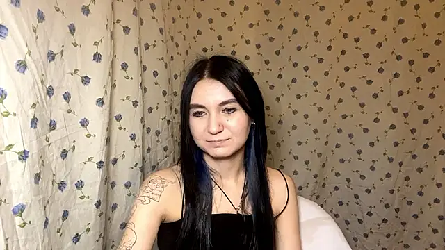 Lollybomb online show from March 13, 8:32 pm