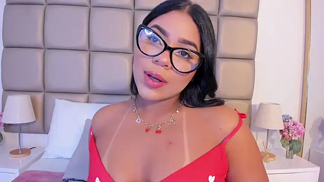 lilly williamss online show from April 29, 3:21 am