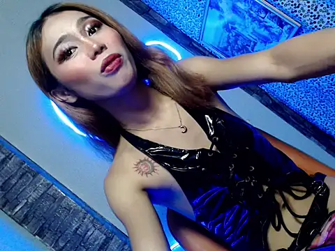 Stunning queen69 online show from April 18, 12:07 pm