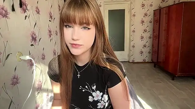 AnnaWasp online show from May 26, 5:29 am