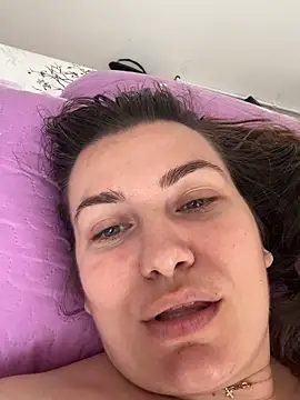 SweetCurvess online show from April 28, 7:34 am