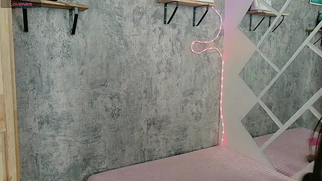 Sophia xoxo1 online show from June 10, 5:33 pm