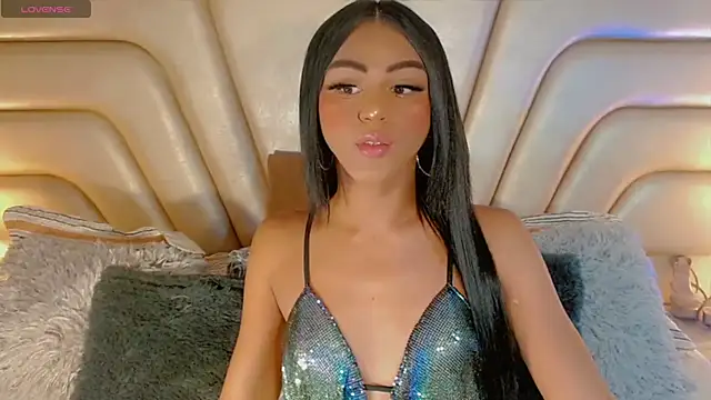 tiifannysexyhot online show from July 9, 6:10 pm