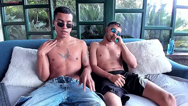 StivennCardona online show from March 18, 1:49 pm