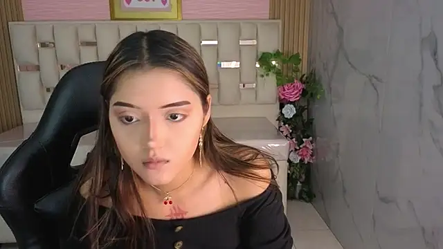 veronicaa s online show from June 20, 8:23 pm