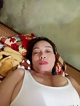 Lyly22x online show from April 23, 1:02 pm