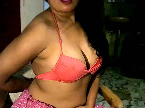 YAMUNA 012 online show from May 14, 8:36 pm