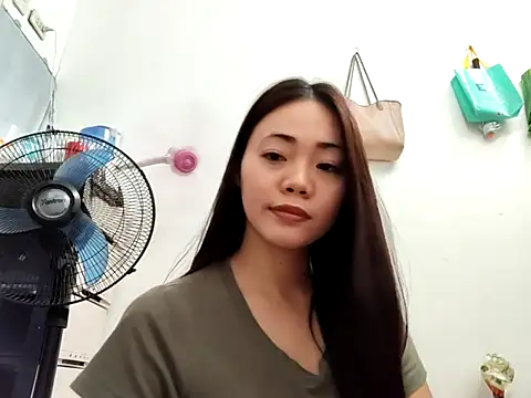 Stacyr online show from March 14, 8:15 am