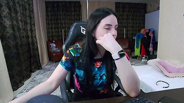 Alex Svift online show from May 4, 4:44 pm
