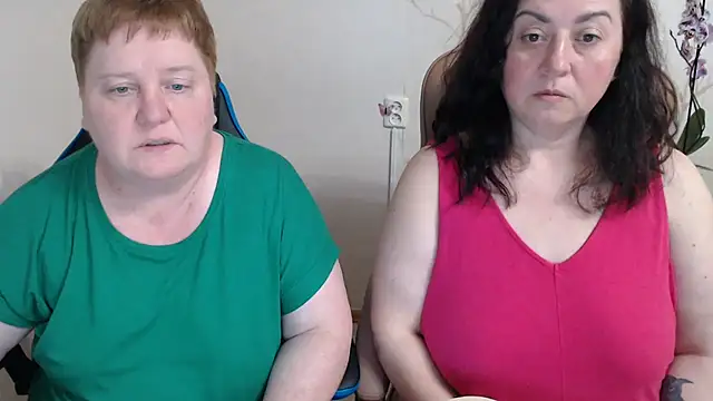 Lindy-Jeanie online show from April 20, 6:22 pm