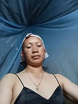 Heli pusy online show from May 23, 6:12 am