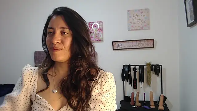 violeta scott online show from June 3, 2:29 pm