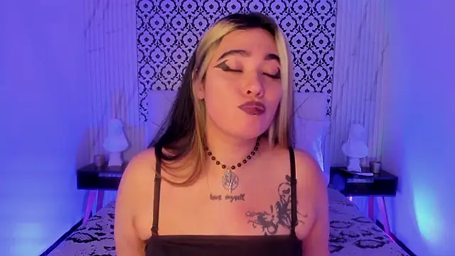 Liliith Zeniith online show from March 17, 6:06 am