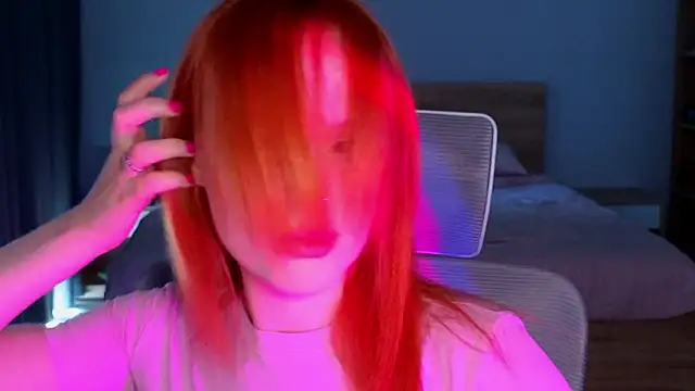 mollybossy online show from March 26, 7:10 am