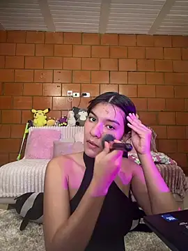 xayah cute online show from May 28, 5:49 am