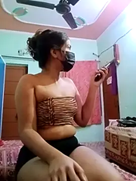 Hot Saniya online show from March 22, 5:24 am