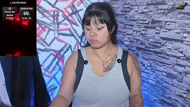 sofia saory online show from April 22, 8:39 pm