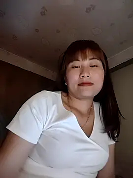 Lucxy-ki6 online show from April 27, 2:58 pm