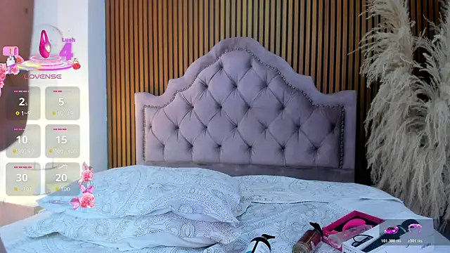 AlaskaFlowerss1  online show from June 29, 10:15 am