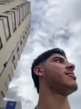 ApoloGray   online show from April 16, 8:08 pm