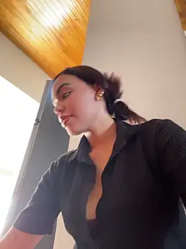 daniela-sexy online show from August 7, 7:10 pm