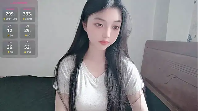 oblakitty  online show from April 22, 7:27 am