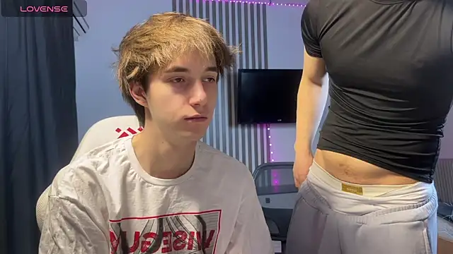 Hunks bromance online show from March 22, 6:25 pm