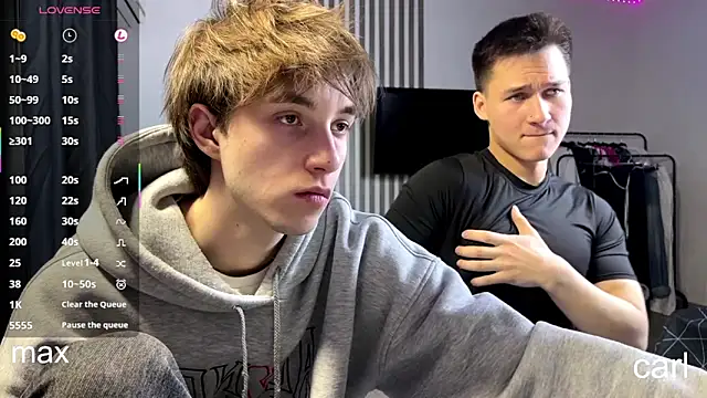 Hunks bromance online show from March 23, 7:09 pm