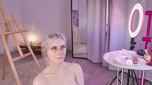 oh  lily online show from June 3, 2:07 pm