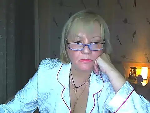 Anessa7321 online show from April 22, 7:55 pm