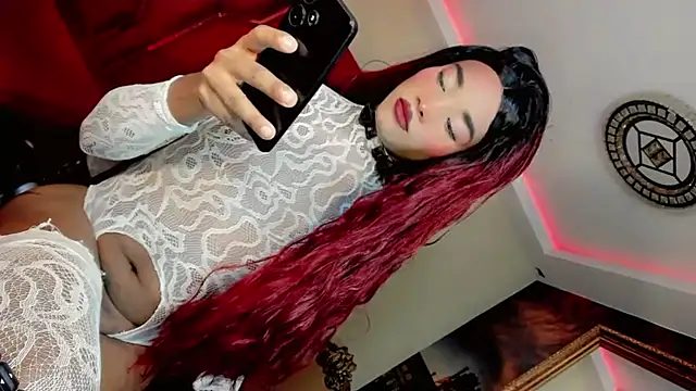 Paola Delfino online show from May 3, 10:51 am