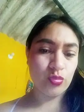 LatinSquirtBaby online show from June 1, 7:48 pm