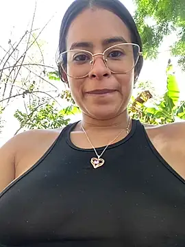 lucirganaxxx online show from June 12, 2:47 pm