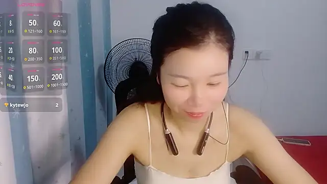 Lianzi-2026 online show from May 31, 12:11 pm