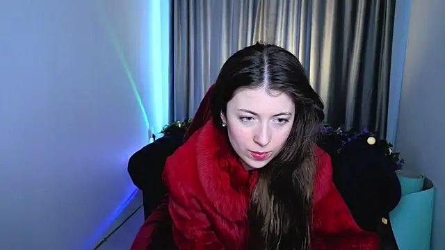 LiuYani online show from May 5, 2:09 pm