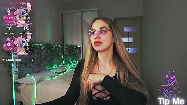 Alexandracandy online show from May 6, 3:16 pm