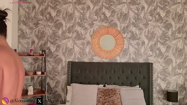  Miss alexxxa online show from June 11, 2:53 am