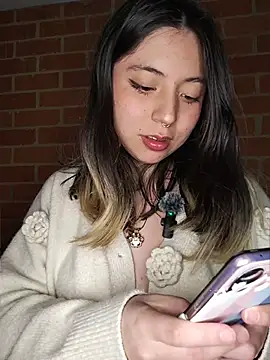 Petite CherryX online show from May 2, 1:53 am
