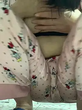tieuvy6 online show from April 29, 5:30 pm